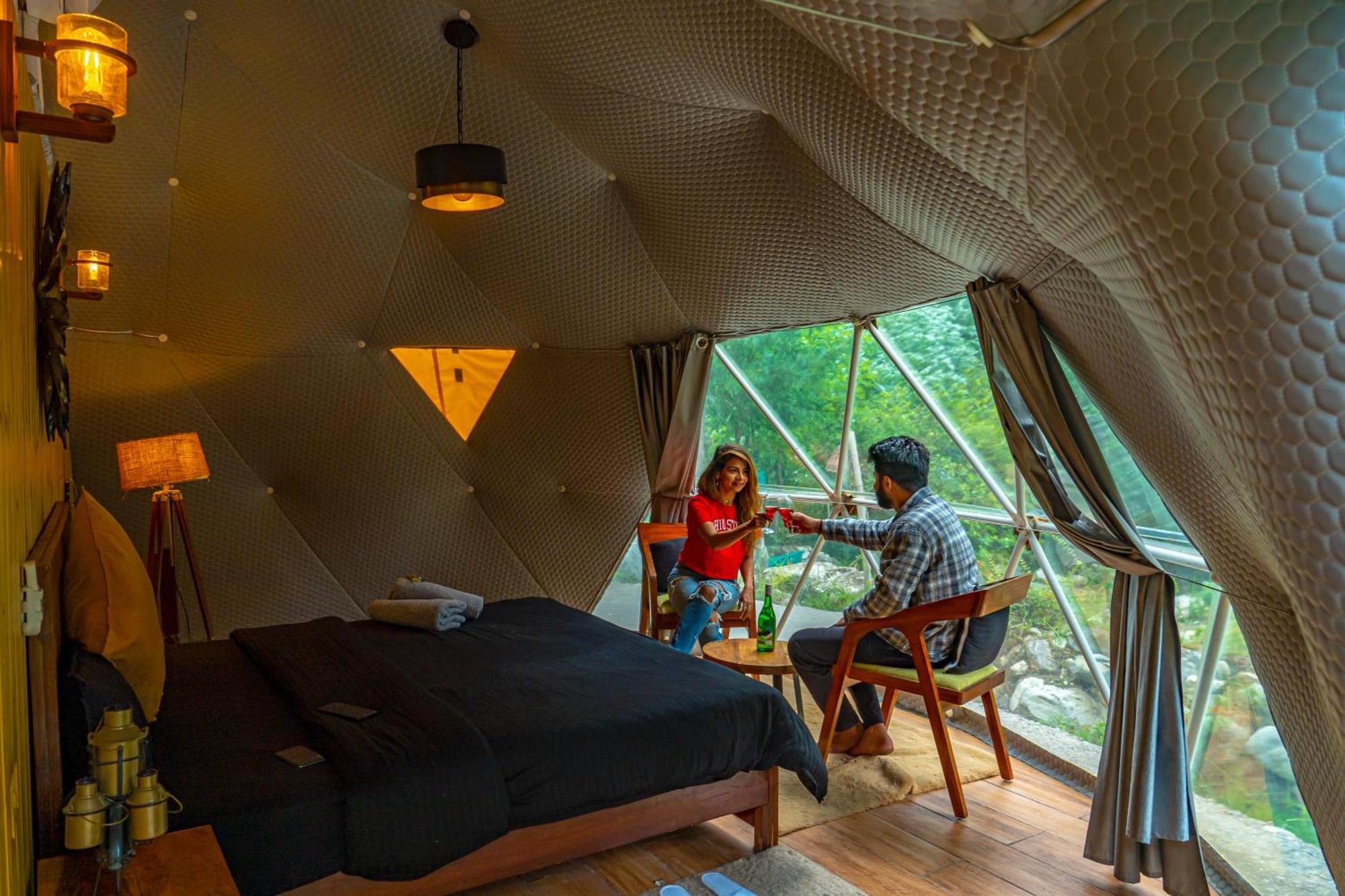 Whoopers Boutique Resort Jibhi Exterior foto