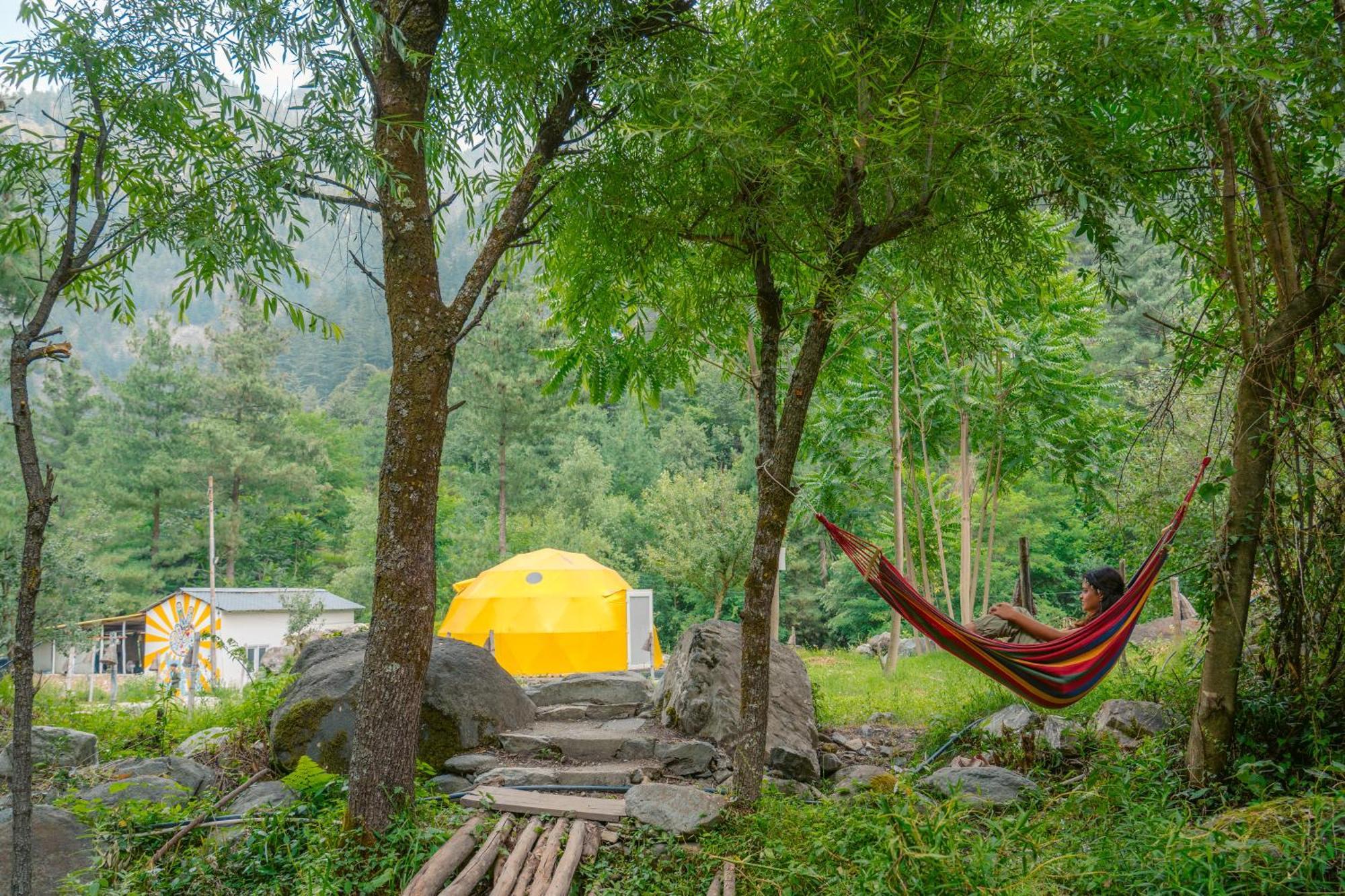 Whoopers Boutique Resort Jibhi Exterior foto